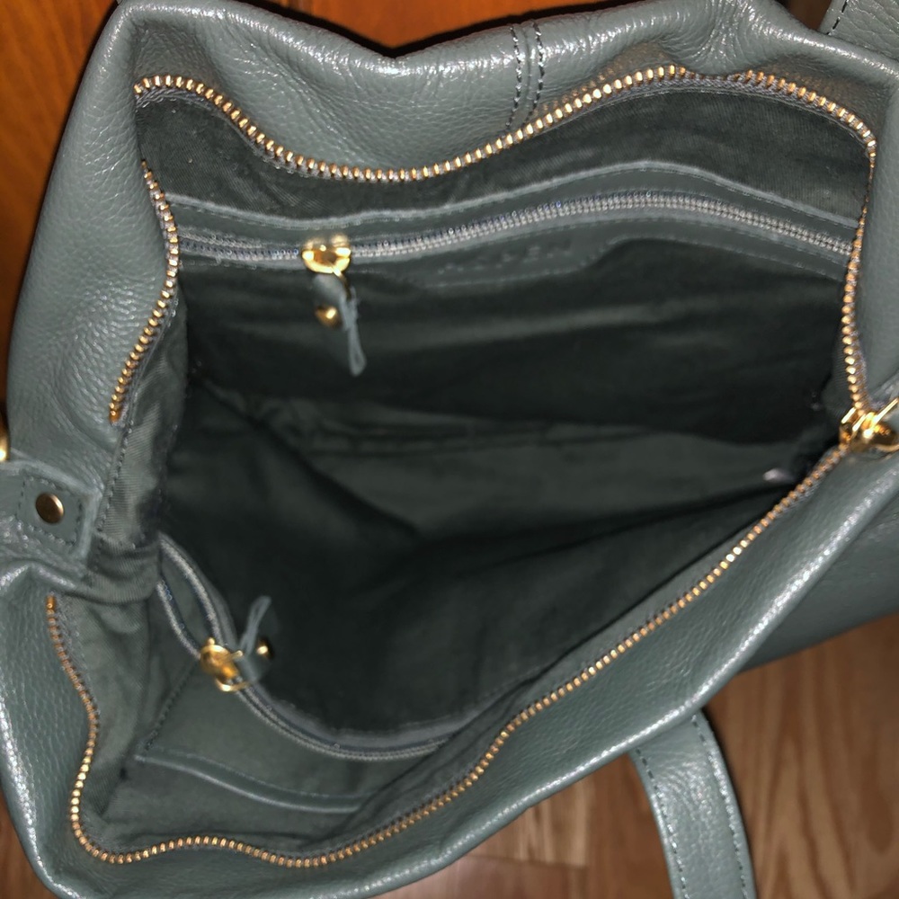 ASPEN Leather Green Crossbody Or Handbag - Picture 6 of 7